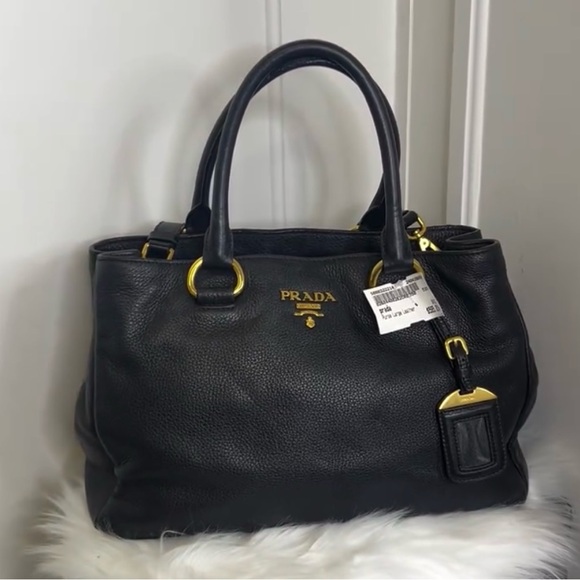 Sold off Poshmark Authentic Prada leather crossbody - Picture 1 of 4